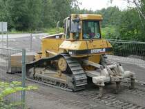 22.06.09,CAT-Raupe in Gelsenkirchen.