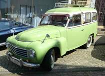 =Volvo 445 Duett, Bj. 1955, ausgestellt bei der Oldtimerveranstaltung in Spangenberg im Mai 2023