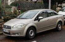 Diesen Fiat Linea habe ich in Januar, 2023 gesehen.