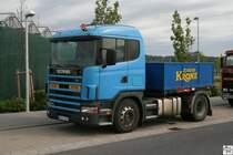 Scania 124L des Cirkus Krone w�hrend dessen Gastspieles in Coburg vom 18. bis 24. Juni 2009. Aufgenommen am 23. Juni 2009.