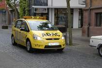 Ford Galaxy des ADAC als  Besenwagen  anl. der 3. Oldtimersternfahrt des ADAC zum Hessentag in Langenselbold im Startort 36088 H�nfeld