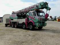 MB-3234 mit Kranaufbau als Schaustellerfahrzeug; 230913