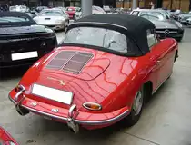Heckansicht eines Porsche 356 1600SC Cabriolet aus dem Jahr 1965. Classic Remise Düsseldorf am 26.02.2024.