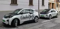 Hier sind zwei BMW i3 Elektroautos zu sehen. Foto: 04.2023.