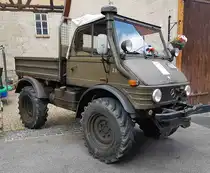 =Unimog, ausgestellt bei den Fladungen Classics 2023 im Juli 23