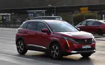 Kompakt-SUV Peugeot 3008 Facelift 2021 am 12.03.24 Berlin Marzahn.