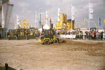 Kramer 118 Radlader am 24.04.01 auf der BAUMA in Mnchen
