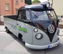 =VW T 1 Pritsche, ausgestellt bei den Fladungen Classics im Juli 2023