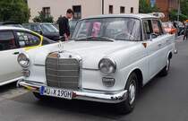 =MB Heckflosse rollt durch Fladungen bei den Fladungen Classics 2023 im Juli 23.