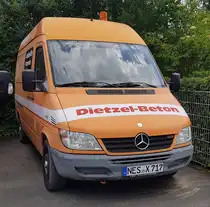=MB Sprinter von DIETZEL-Beton, gesehen in Fladungen im Juli 23.