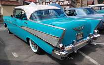 =Chevrolet Series 2400C, 1957er Modell, Karosserieversion Bel Air four door glänzt bei den Fladungen Classics 2023 im Juli 23