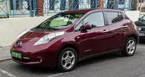 Diesen Nissan Leaf in der Farbe Force Red (auch Cayenne Red genannt) habe ich in Juni 2023 fotografiert.