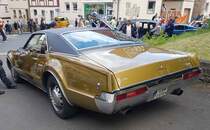 =Oldmobile Toronado Custom, Baujahr 1969, 375 PS, ausgestellt bei den Fladungen Classics 2023 im Juli 23