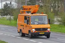 Mercedes Benz 816 D, der Gemeinde Luxemburg aufgenommen. 03.2024.