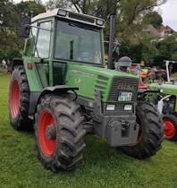 =Fendt Farmer 304 LSA, ausgestellt bei der Oldtimerveranstaltung in Tann/Rhön, 09-2023