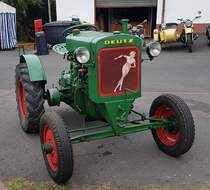 =11er Deutz steht bei der Oldtimerveranstaltung in Tann/Rhön, 09-2023