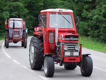 MF165,Bj.1969,60PS verlsst die Oldtimerausstellung Turmwirt; 090621