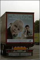  SUPER, FRAU MERKEL, NACH IHRER MAUTERHHUNG HAT PAPA DEN GANZEN TAG FR MICH ZEIT ....