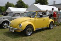VW K�fer Cabrio ist Gast am 29.06.2009 in 76689 Karlsdorf-Neuthard zur Oldtimerausstellung
