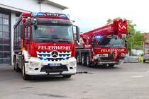 BF Darmstadt Mercedes Benz Arocs WLF mit AB-Umwelt (Florian Darmstadt 1-66-5) und Tadano/FAUN ATF70-G4 FwK (Florian Darmstadt 1-53-1) am 24.05.24 bei einen Fototermin. Danke für das tolle Shooting
