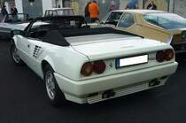 Heckansicht eines Ferrari Mondial T Cabriolet 3.2 Quattrovalvole.  Forza Italia  = Oldtimertreffen für italienische Fahrzeuge am 30.05.2024 an Mo´s Bikertreff in Krefeld.