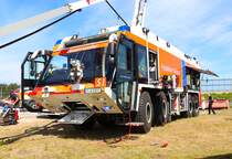 Flughafen Feuerwehr Frankfurt am Main Airport Ziegler Z8 GFLF 100/125-8-5P am 26.05.24 beim Tag der offenen Tür der Berufsfeuerwehr Frankfurt am Main Wache 20 Flughafen Teil 1
