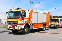 Berufsfeuerwehr Frankfurt am Main Mercedes Benz Actros RW der Wache 30 am 26.05.24 beim Tag der offenen Tür an der Wache 20