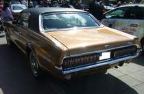 Heckansicht eines 1967´er Mercury Cougar im Farbton cinnamon frost. 10. Borbecker Classic Day am 09.06.2024 in Essen-Borbeck.