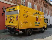 =MB Atego vom Kartoffelhändler WULF steht zum Markttag in Lüneburg im Juni 2024