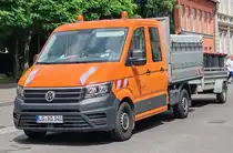 =VW Crafter II rollt durch Lüneburg in Juni 2024