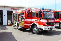 Feuerwehr Kelkheim (Taunus) Mercedes Benz Atego TLF20/25 am 08.06.24 beim Tag der Feuerwehr