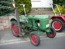 Deutz D 15 ,Bj. 1965, 15 PS, steht am 29.06.2009 in Mittelkalbach anl. des 650-jhrigen Ortsjubilums 