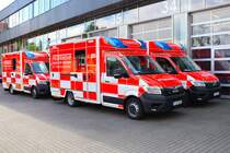 Nagelneue BF Frankfurt am Main MAN TGE RTW am 02.06.24 beim Tag der offenen Tür auf der Wache 1