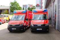 Nagelneue BF Frankfurt am Main MAN TGE RTW am 02.06.24 beim Tag der offenen Tür auf der Wache 1