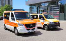 ASB Mercedes Benz Sprinter NEF unf BF Frankfurt am Main VW T6 NEF am 02.06.24 beim Tag der offenen Tür auf der Wache 1