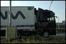 MAN TGX 18.680 V8.
