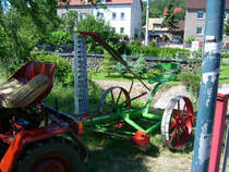 Alte Mhmaschine beim Hohburger Traktorentreffen