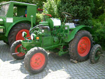 RS 02 Brokenhexe ohne Motorverkleidung beim Hoffest der TU Landtechnik in Dresden