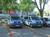 VW Mannschaftsbusse zu Gast zur Verstrkung der BP im
Bochumer Hbf. zur berwachung der auswrtigen Fussball Fans