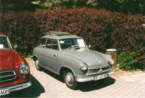 Auf einer Oldtimer und Traktorenschau im Sommer 2003 im Taunus wurde auch dieser Lloyd LP 600 gezeigt (digitalisiertes Dia)