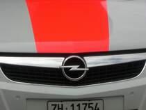 Opel Logo von einem Polizeifahrzeug der Kapo Zrich.