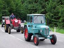 KRAMER-KL400 tuckert gemchlich bei der Oldtimerausfahrt  Turmwirt  in Lohnsburg; 090621