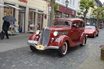 Hudson Big Six Sedan, Bj. 1935, startet zur 3. Oldtimersternfahrt des ADAC zum Hessentag in Langenselbold. Startort ist 36088 H�nfeld
