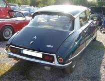 Heckansicht eines Citroen D Super. 10. Oldtimertreffen des AMC Duisburg am 25.08.2024 am LaPaDu Duisburg.