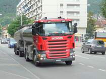 SCANIA R 480 BE 504983 Milchtransporter mit Anh�nger unterwegs in Biel/ Bienne am 04.07.2009