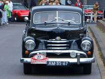 Opel Kapit�n, Baujahr 1951, 58 PS, gesehen am 11.07.2009 in Aachen bei der Rallye  2000km durch Deutschland .