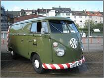 W�hrend des Tages der offenen T�r im Depot Steinberg der D�sseldorfer Rheinbahn am 14.09.2008 wurden einige historische VW-Transporter der Rheinbahn ausgestellt. Dies hier d�rfte ein T1 sein.