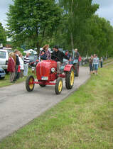 Porsche Junior Schlepper bei der Rundfahrt zum Landwirtschaftsfest in M�hlau