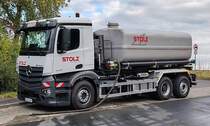 =MB Actros als Wasserwagen des Bauunternehmens STOLZ aus Hammelburg, 09-2024