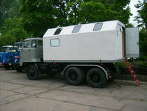 Hier nochmal der IFA L60 6x4 mit dem Wohnkofferaufbau im AGRA Gel�nde zum Bulldogtreffen